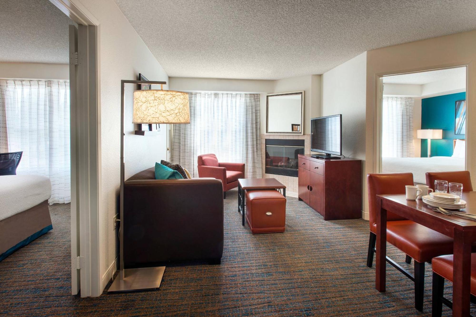 Residence Inn San Diego Sorrento Mesa/Sorrento Valley Esterno foto